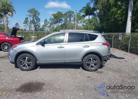 2018 Toyota Rav4 Xle from USA, damaged, VIN JTMWFREV9JJ203353